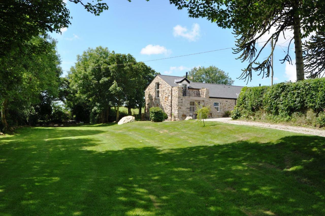 Villa The Barn At Cae Bach Gwalchmai Exterior foto